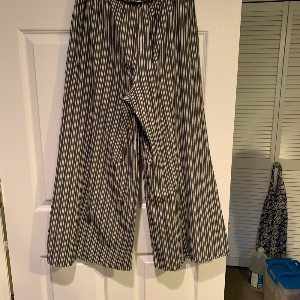 Palazzo Pants - Picture 4 of 4